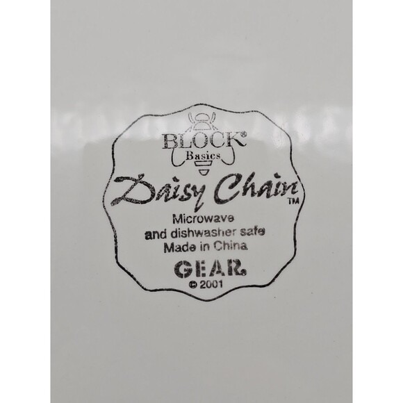 Block 2001 Daisy Chain 10.5" Dinner Plate Yellow & Light Blue with White Daises - Picture 3 of 8